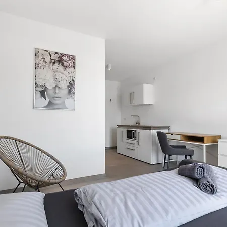 Livingboxx - Smart Boardinghouse I Karlsruhe - Messegelaende *