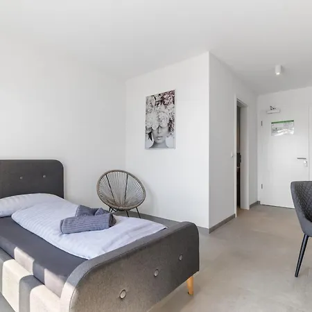Livingboxx - Smart Boardinghouse I Karlsruhe - Messegelaende *