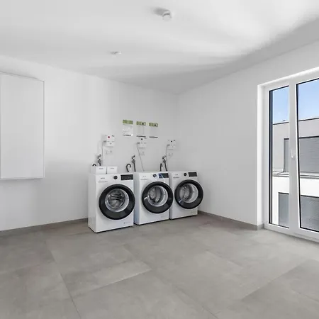 Livingboxx - Smart Boardinghouse I Karlsruhe - Messegelaende ホテル ラインシュテッテン