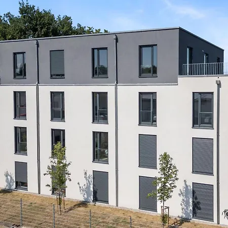 Livingboxx - Smart Boardinghouse I Karlsruhe - Messegelaende * ラインシュテッテン