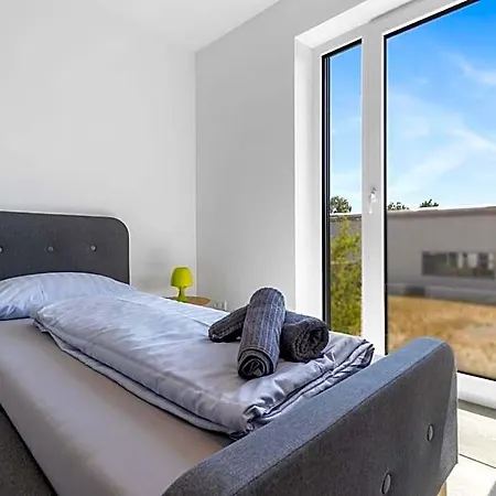Livingboxx - Smart Boardinghouse I Karlsruhe - Messegelaende *