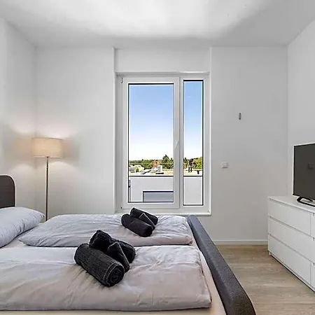 Livingboxx - Smart Boardinghouse I Karlsruhe - Messegelaende Hotel Rheinstetten