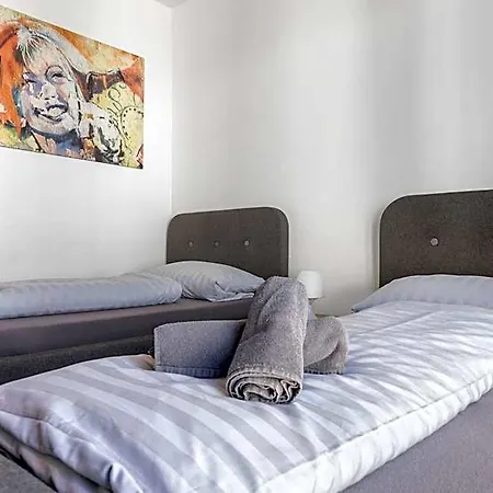 Livingboxx - Smart Boardinghouse I Karlsruhe - Messegelaende *