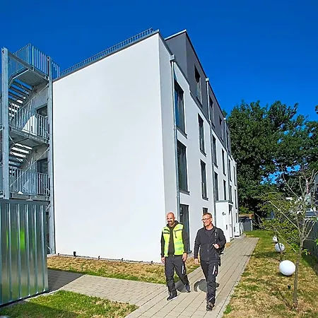 Livingboxx - Smart Boardinghouse I Karlsruhe - Messegelaende Szálloda *