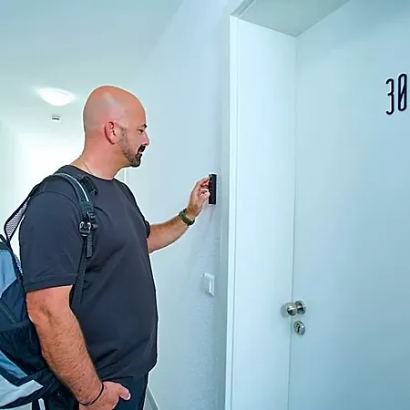 Livingboxx - Smart Boardinghouse I Karlsruhe - Messegelaende Szálloda Rheinstetten