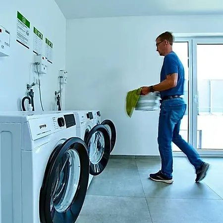 Livingboxx - Smart Boardinghouse I Karlsruhe - Messegelaende *