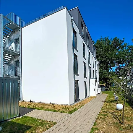 Livingboxx - Smart Boardinghouse I Karlsruhe - Messegelaende *
