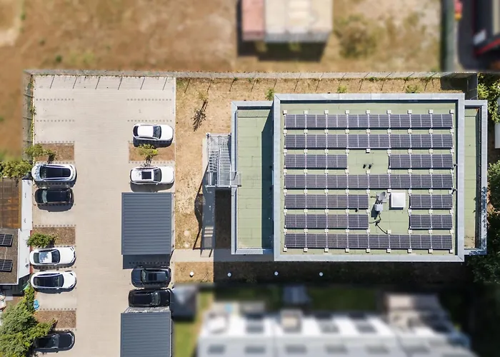 Livingboxx Karlsruhe - Messe I Neuwertige Mit Kueche *